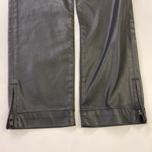 Load image into Gallery viewer, Kut from the Kloth pleather jeans 8L
