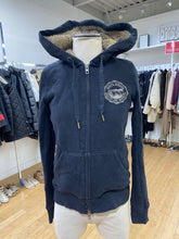 Load image into Gallery viewer, Roots faux-fur lined hoody M
