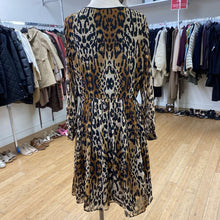 Load image into Gallery viewer, Zara flowy dress XL
