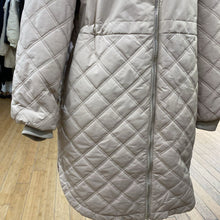 Load image into Gallery viewer, Part Two quilted coat 38
