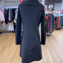 Load image into Gallery viewer, Rudsak coat S
