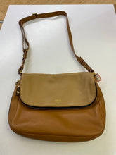 Load image into Gallery viewer, Fossil handbag
