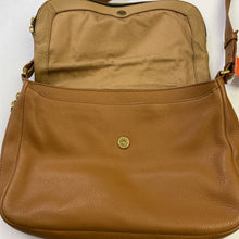 Load image into Gallery viewer, Fossil handbag
