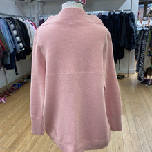 Load image into Gallery viewer, Free People sweater S
