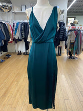 Load image into Gallery viewer, Zara satin dress S
