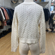 Load image into Gallery viewer, RW&amp;CO cable knit sweater S

