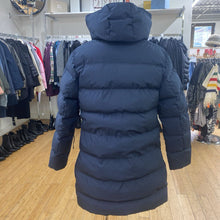 Load image into Gallery viewer, OOKPIK down coat S
