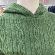 Load image into Gallery viewer, RW&amp;CO hoodie sweater XXS
