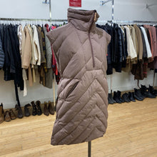 Load image into Gallery viewer, Indyeva long down vest S
