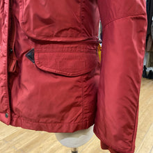 Load image into Gallery viewer, Parajumpers winter jacket M
