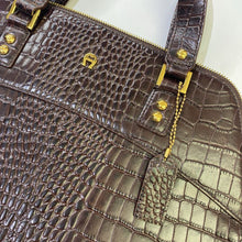 Load image into Gallery viewer, Etienne Aigner vintage handbag
