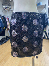 Load image into Gallery viewer, Vero Moda sequin Skirt XS NWT
