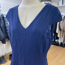 Load image into Gallery viewer, White House Black Market dress 14
