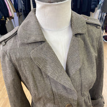 Load image into Gallery viewer, Club Monaco vintage cropped jacket 6
