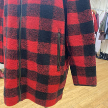 Load image into Gallery viewer, Roots plaid coat XL NWT
