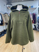 Load image into Gallery viewer, Hudson North faux shearling pullover NWT 3X
