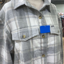 Load image into Gallery viewer, Columbia plaid shacket NWT XXL
