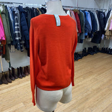 Load image into Gallery viewer, Tahari merino wool cardi M

