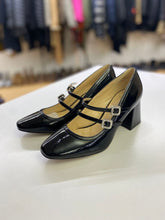 Load image into Gallery viewer, Jessica Simpson patent dress shoes NWOT 7.5
