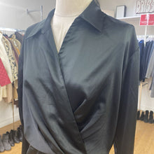 Load image into Gallery viewer, icone satin dress L
