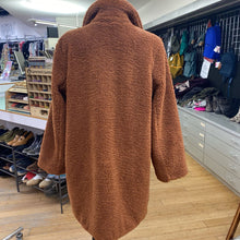 Load image into Gallery viewer, Ellen Tracy teddy coat XL

