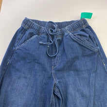 Load image into Gallery viewer, Gape Barrel Jeans XS

