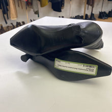 Load image into Gallery viewer, Reformation booties NWOT 5.5
