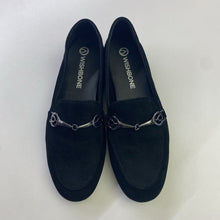 Load image into Gallery viewer, The Wishbone Collection suede loafers NWOT 6.5
