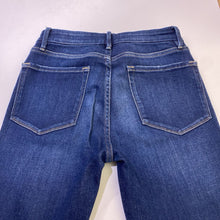 Load image into Gallery viewer, Frame Le Mini Boot jeans 26
