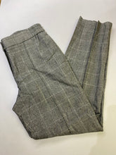 Load image into Gallery viewer, Massimo Dutti pants 4

