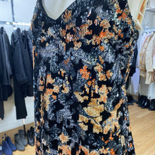 Load image into Gallery viewer, Dynamite sequin/velour dress M
