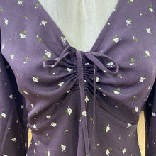 Load image into Gallery viewer, Levis Dress S
