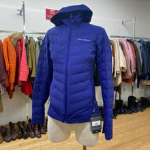 Load image into Gallery viewer, Eddie Bauer light down jacket NWT XS
