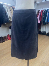 Load image into Gallery viewer, Wilfred faux Suede Skirt 10
