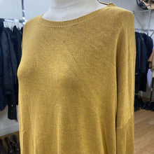 Load image into Gallery viewer, Eileen Fisher knit top L
