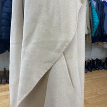 Load image into Gallery viewer, Zara long vest M
