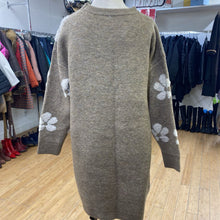 Load image into Gallery viewer, Beige Cream Sweater dress S
