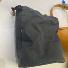 Load image into Gallery viewer, Matt &amp; Nat bucket bag
