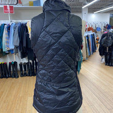Load image into Gallery viewer, Lululemon down vest 6
