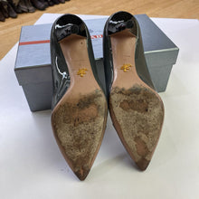 Load image into Gallery viewer, Prada patent pumps 40
