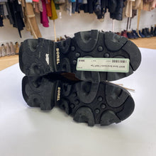 Load image into Gallery viewer, Sorel boots 7 NWT
