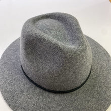 Load image into Gallery viewer, Brixton hat S NWT
