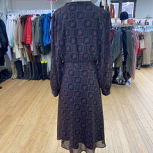 Load image into Gallery viewer, Frank &amp; Oak midi dress M
