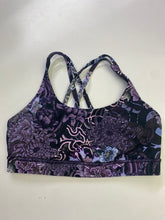 Load image into Gallery viewer, Lululemon sports bra 8
