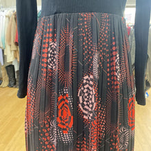 Load image into Gallery viewer, Desigual Pleated dress S
