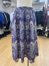 Load image into Gallery viewer, Liberty of London vintage wool skirt 10
