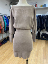 Load image into Gallery viewer, Bluivy knit dress S

