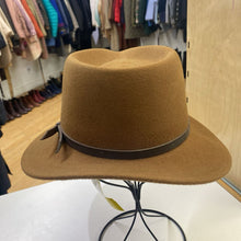 Load image into Gallery viewer, Anupaya hat M
