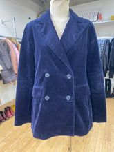 Load image into Gallery viewer, Gap corduroy jacket 6
