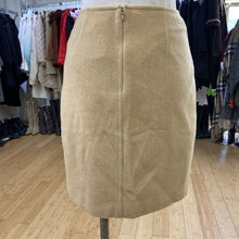 Load image into Gallery viewer, Ralph Lauren vintage skirt 6
